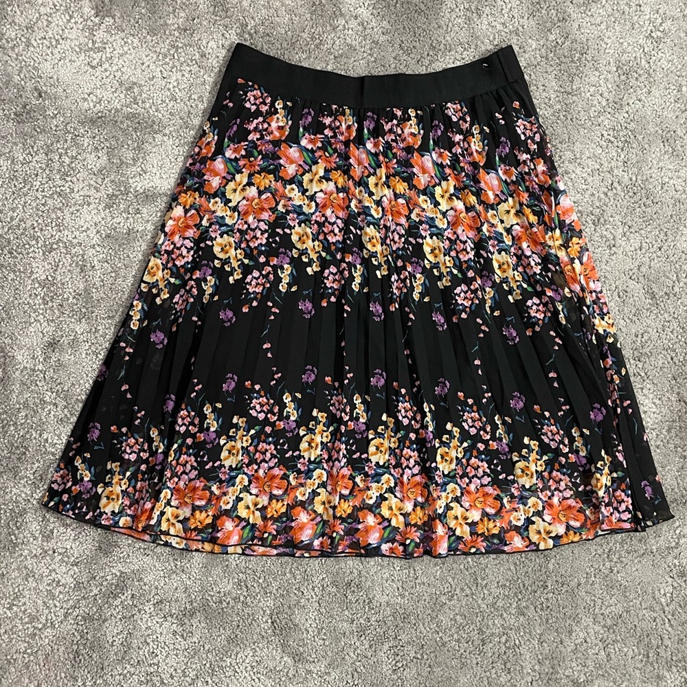 Pleated Midi Skirt